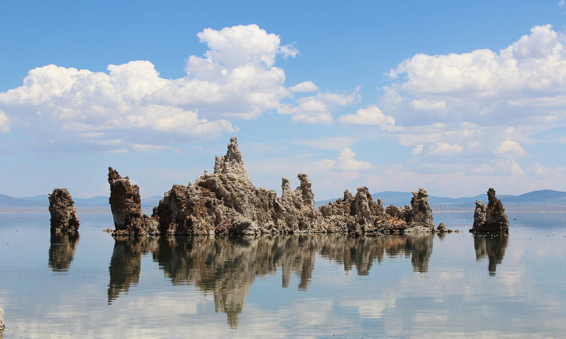 Image showing water levels in Mono Lake in August 2012